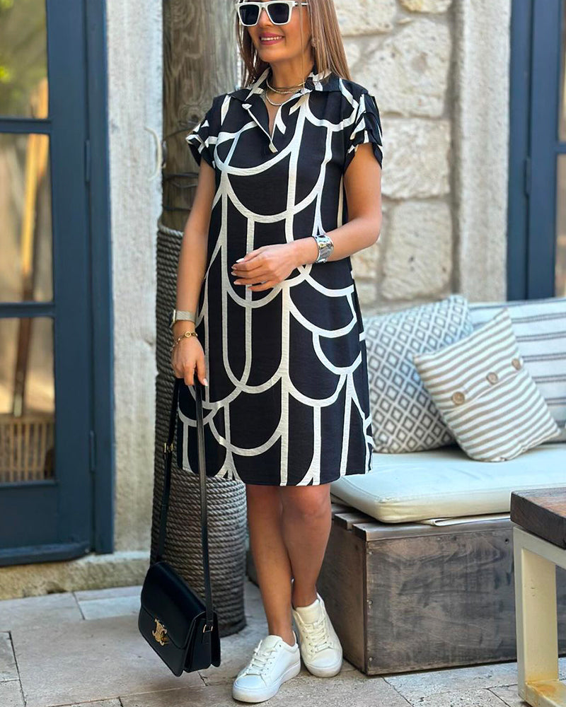 LK® | Kleid mit kurzen Ärmeln