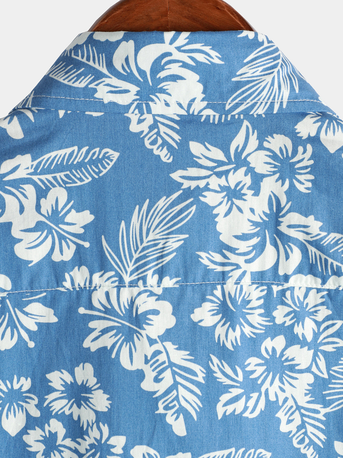 Hawaiibluse mit kurzen Ärmeln und Blumenmuster