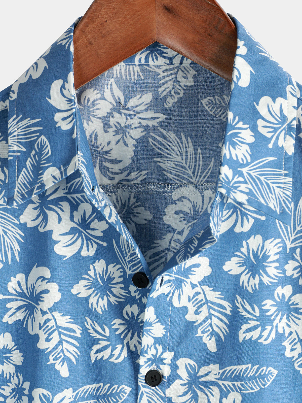 Hawaiibluse mit kurzen Ärmeln und Blumenmuster