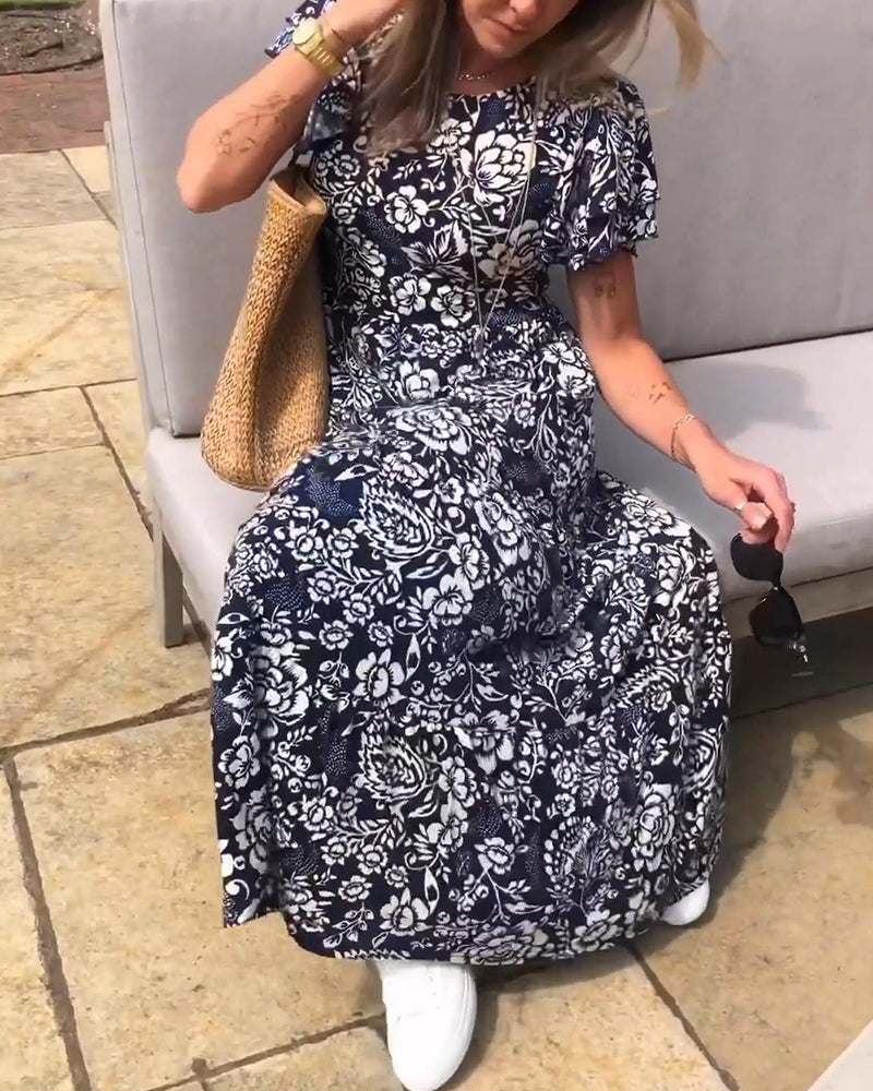 LK® | Langes Kleid mit kurzen Ärmeln und Blumenmuster