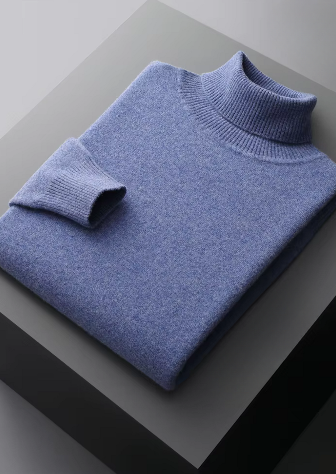 NOBA WOLLE KLASSISCHER ROLLKRAGEN" could be rewritten as "NOBA Classic Wool Turtleneck.