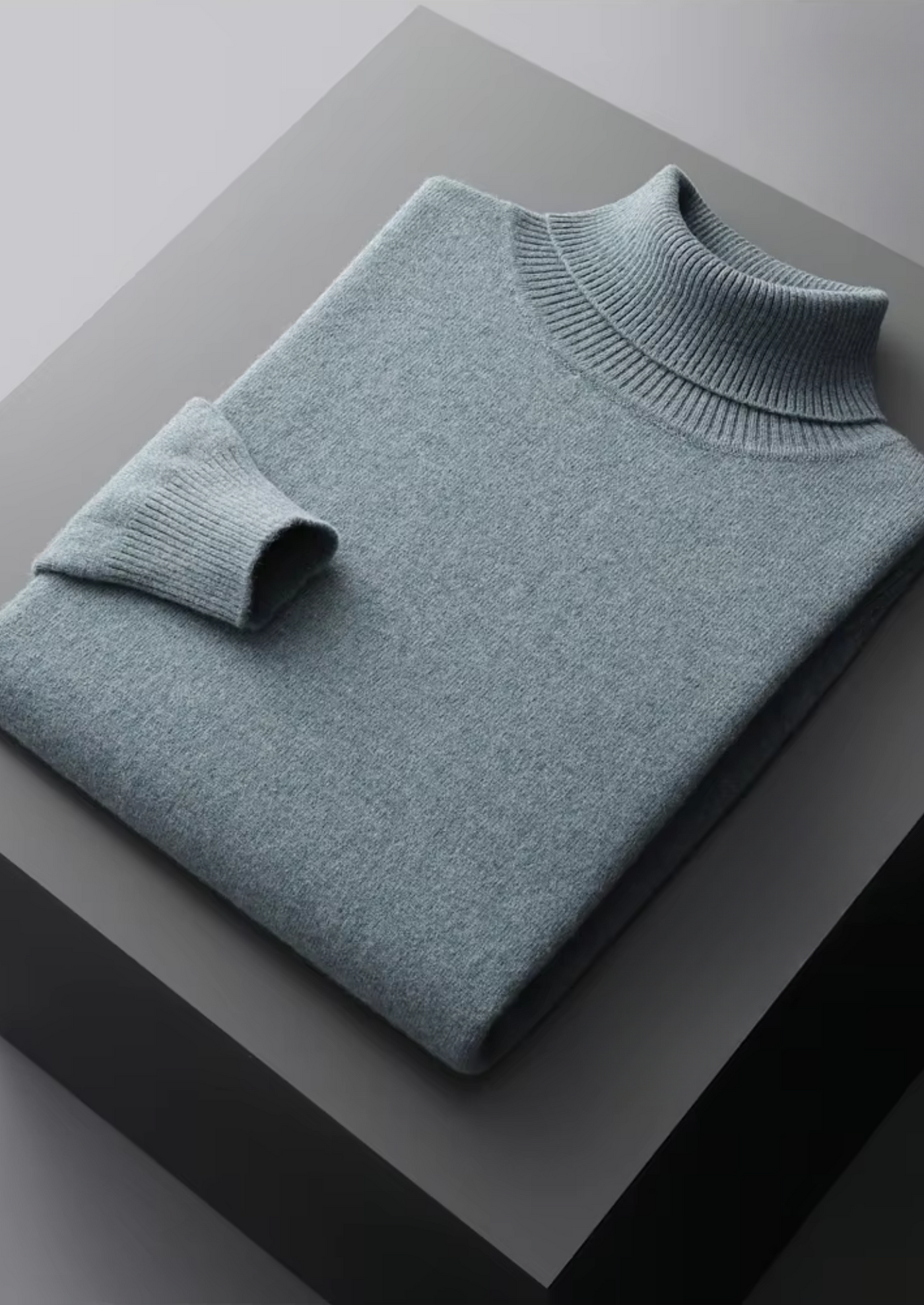 NOBA WOLLE KLASSISCHER ROLLKRAGEN" could be rewritten as "NOBA Classic Wool Turtleneck.