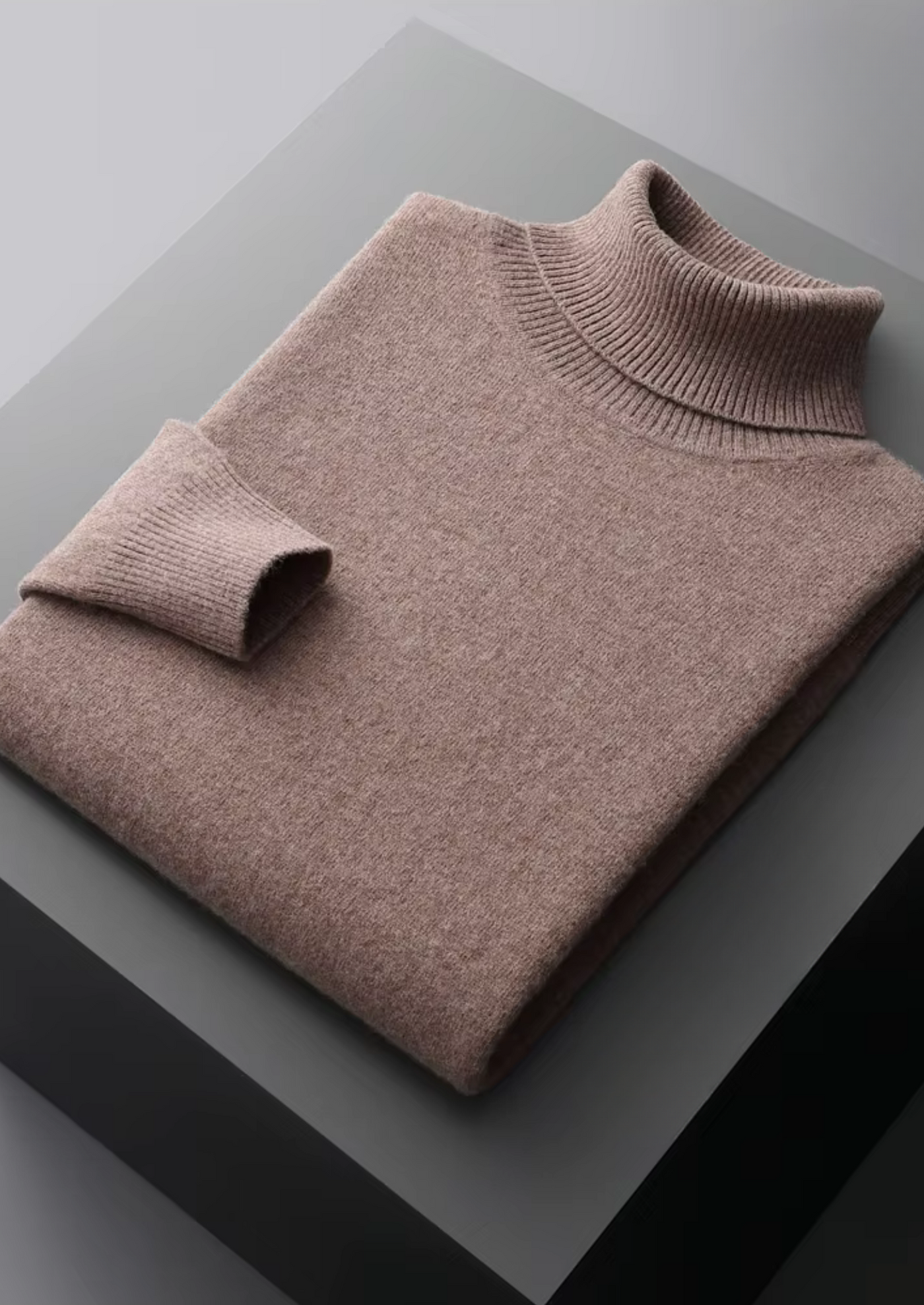 NOBA WOLLE KLASSISCHER ROLLKRAGEN" could be rewritten as "NOBA Classic Wool Turtleneck.