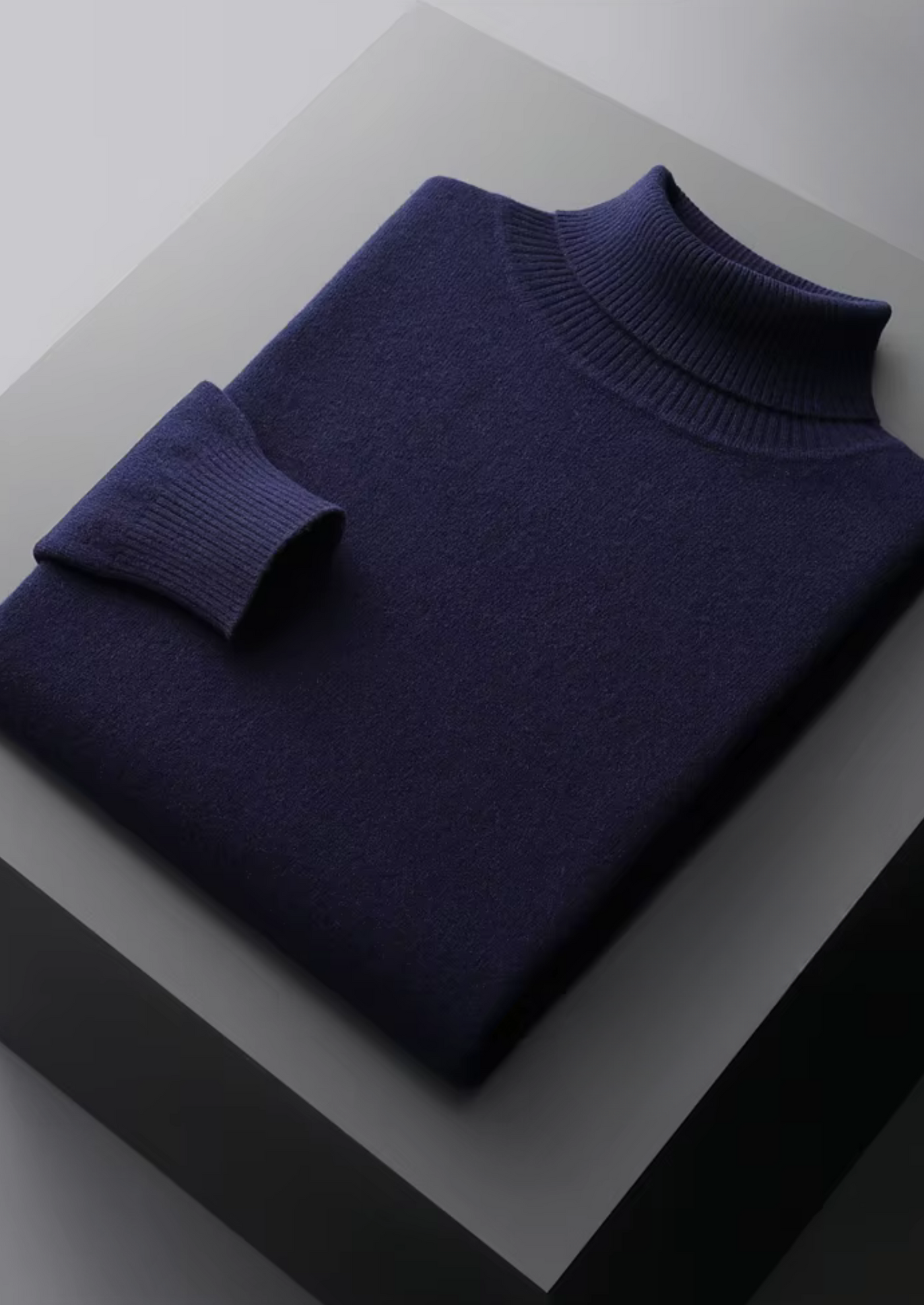 NOBA WOLLE KLASSISCHER ROLLKRAGEN" could be rewritten as "NOBA Classic Wool Turtleneck.
