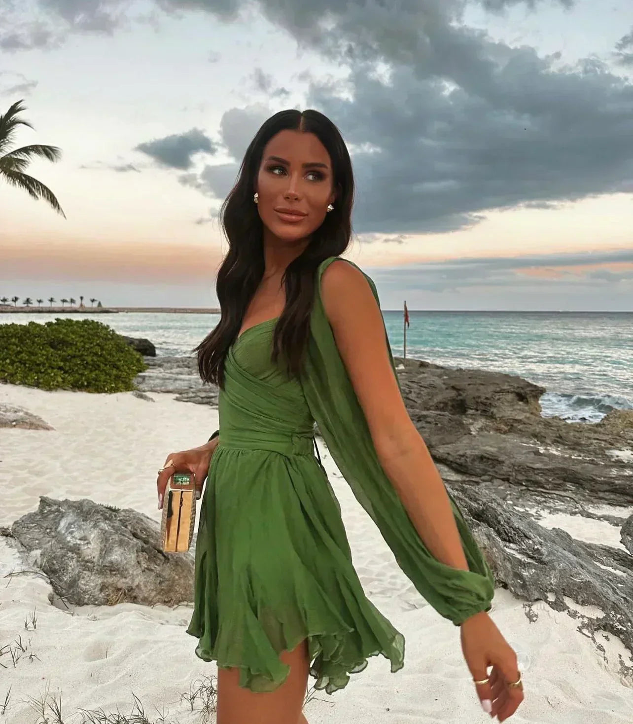 LK® | Verspieltes Mini-Kleid mit Ballonärmeln