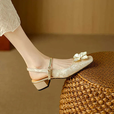 Zeitlose Elegante Mary Janes