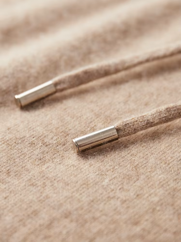 100% CASHMERE KAPUZENPULLOVER