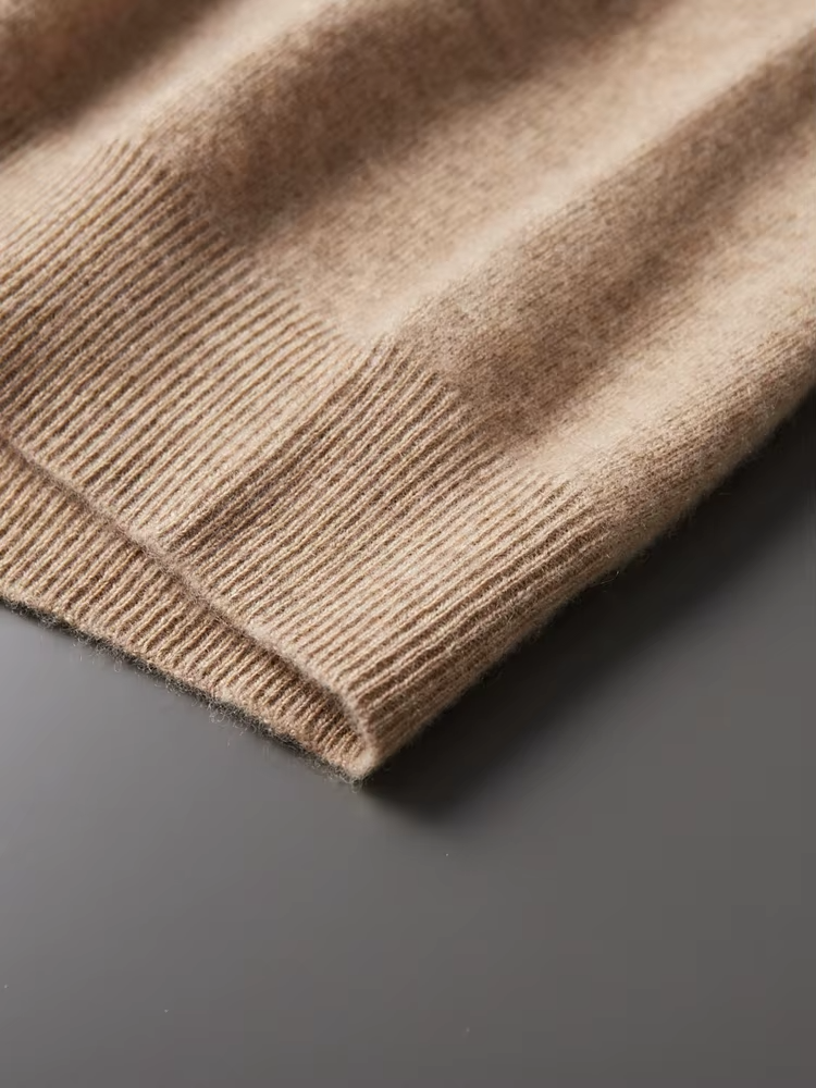 100% CASHMERE KAPUZENPULLOVER