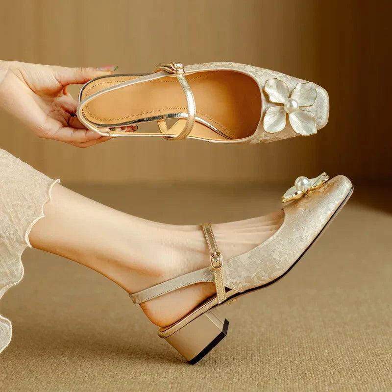 Zeitlose Elegante Mary Janes