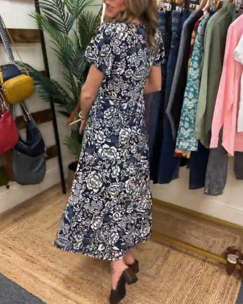 LK® | Langes Kleid mit kurzen Ärmeln und Blumenmuster