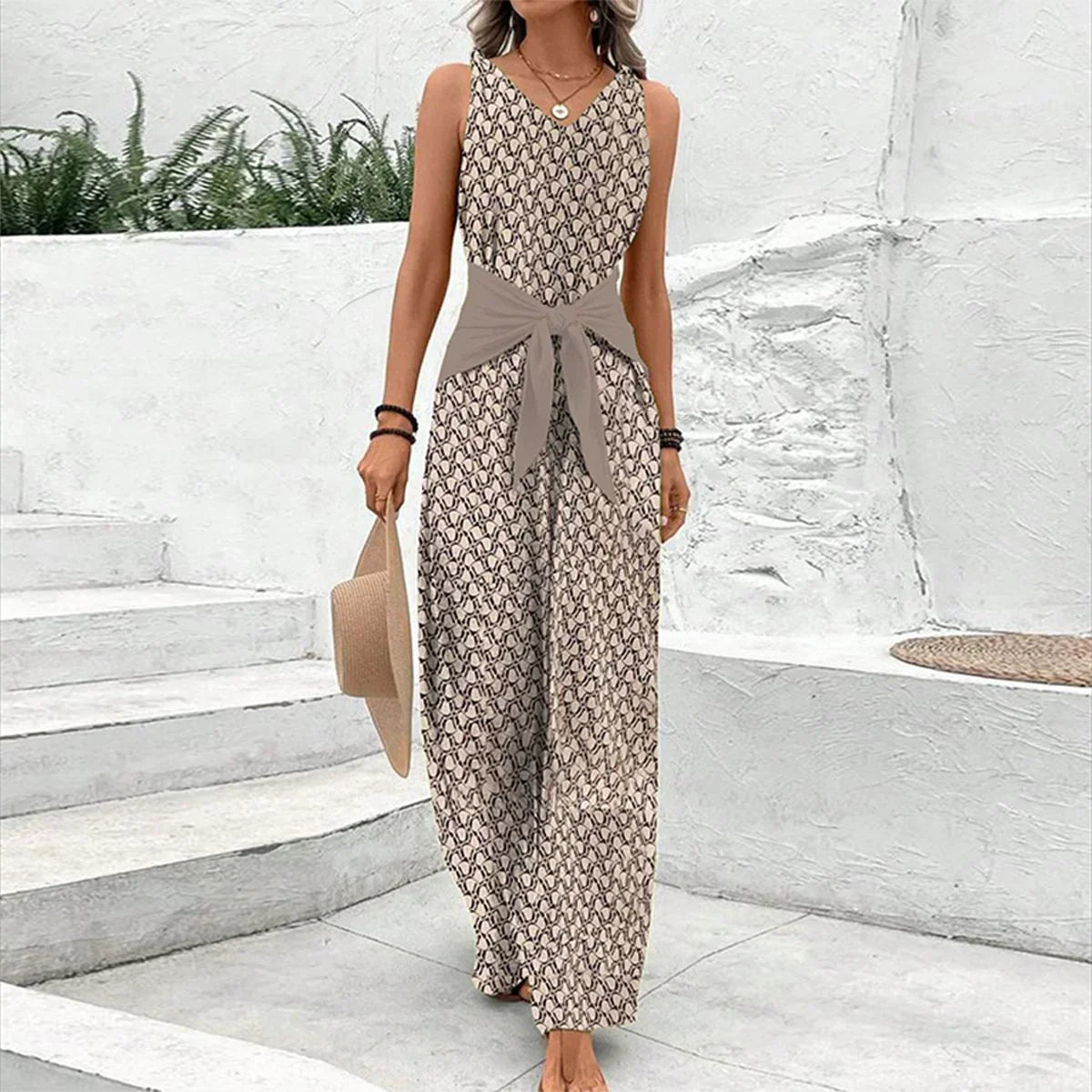 LK® | Ärmelloser Jumpsuit mit Rundhalsausschnitt